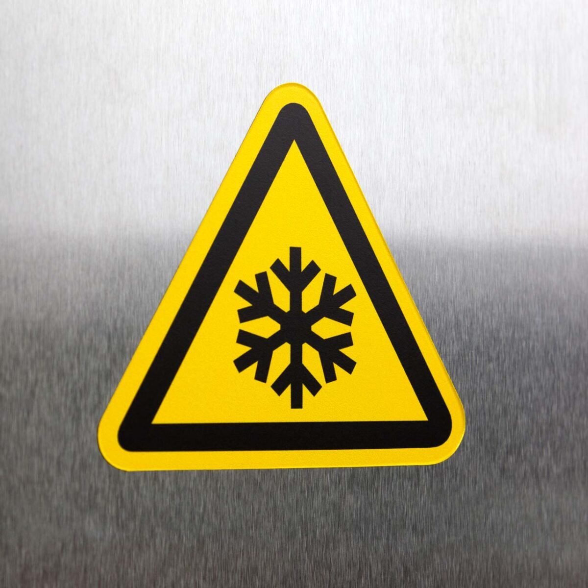 "Cold Hazard" Sign – ANSI/ISO W010
