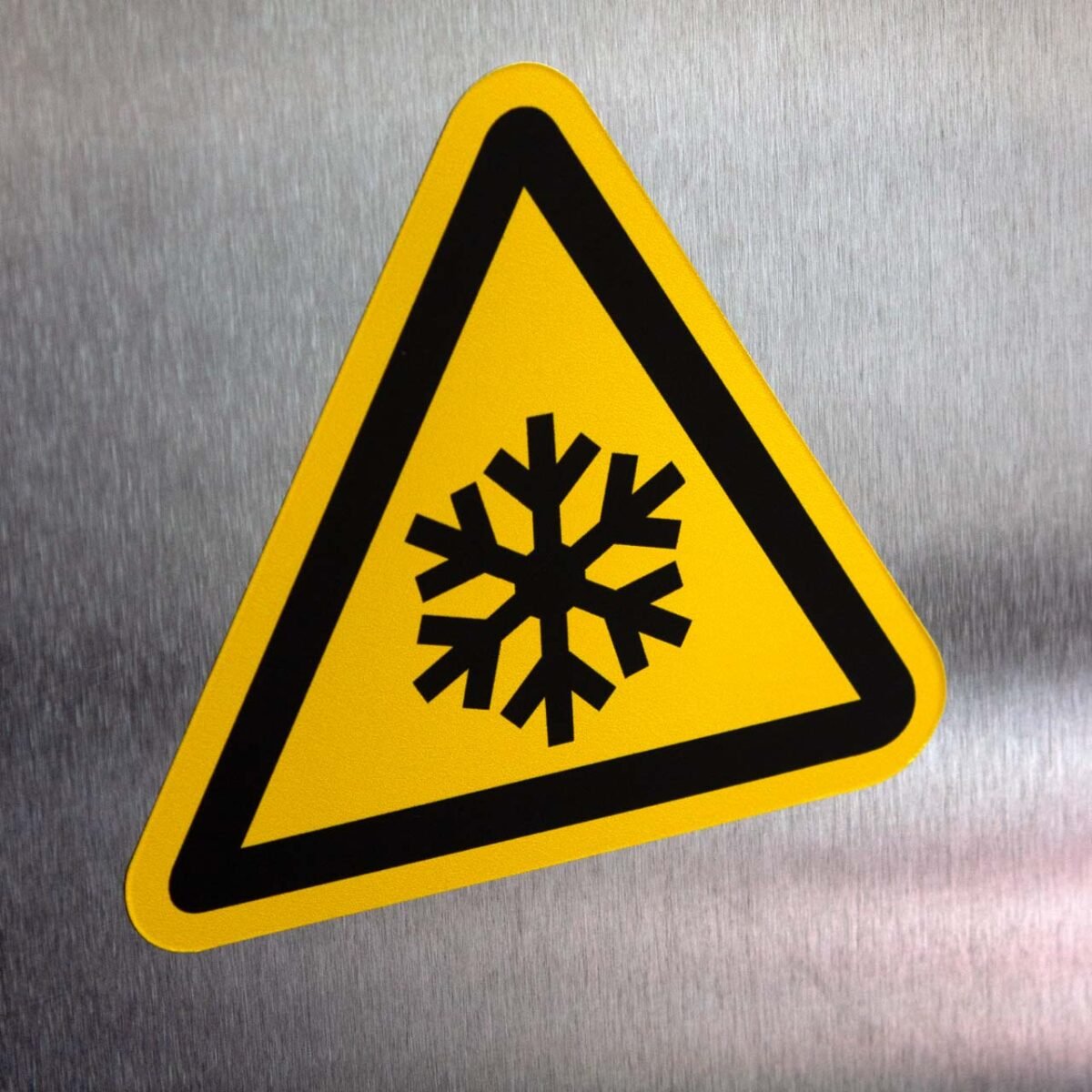 "Cold Hazard" Sign – ANSI/ISO W010