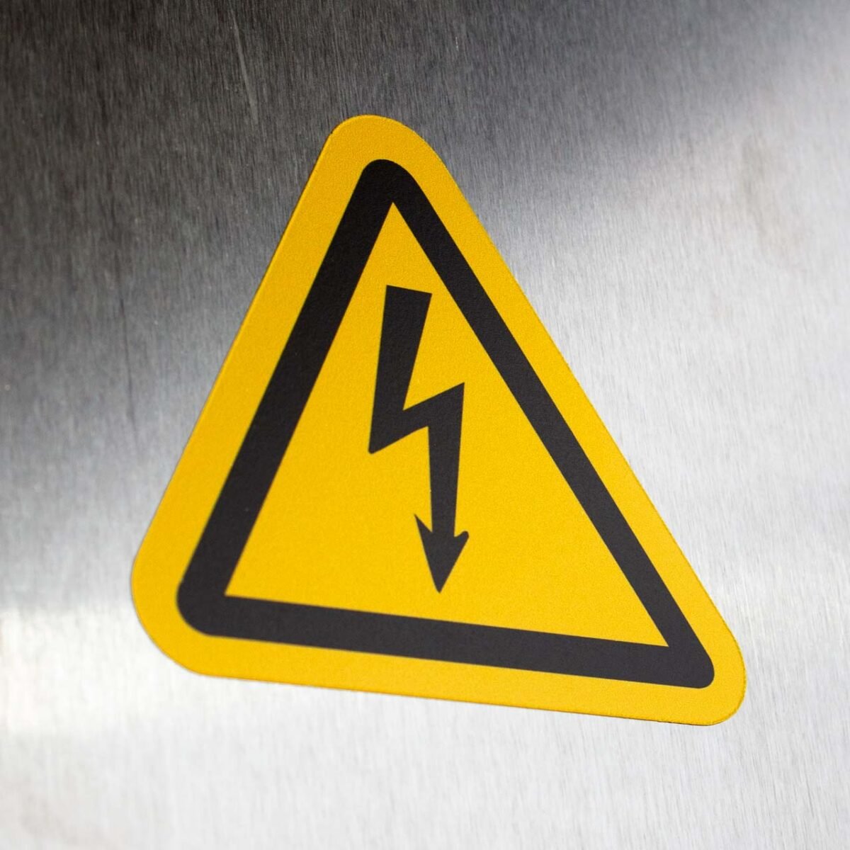 "Electricity Hazard" Sign – ANSI/ISO W012