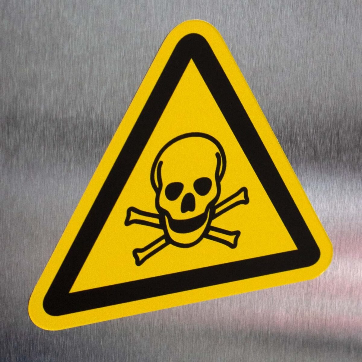 "Toxic Hazard" Sign – ANSI/ISO W016