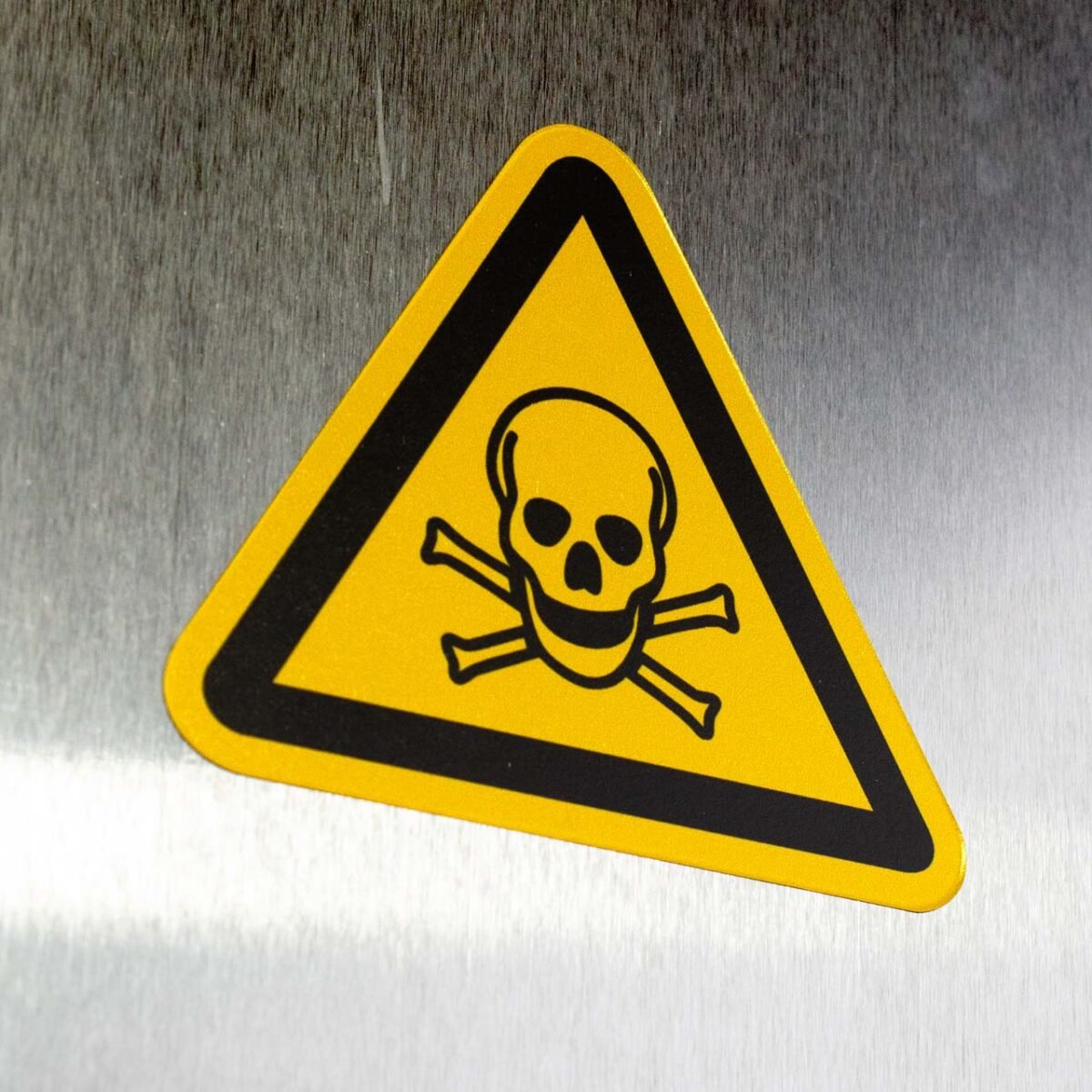"Toxic Hazard" Sign – ANSI/ISO W016