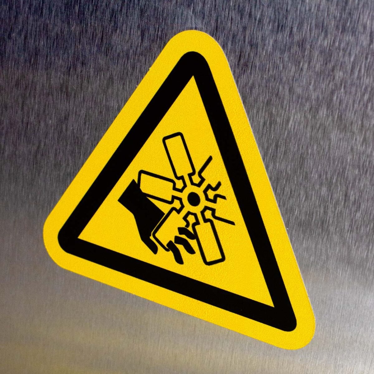 "Moving Blades Hazard" Sign – ANSI/ISO W088