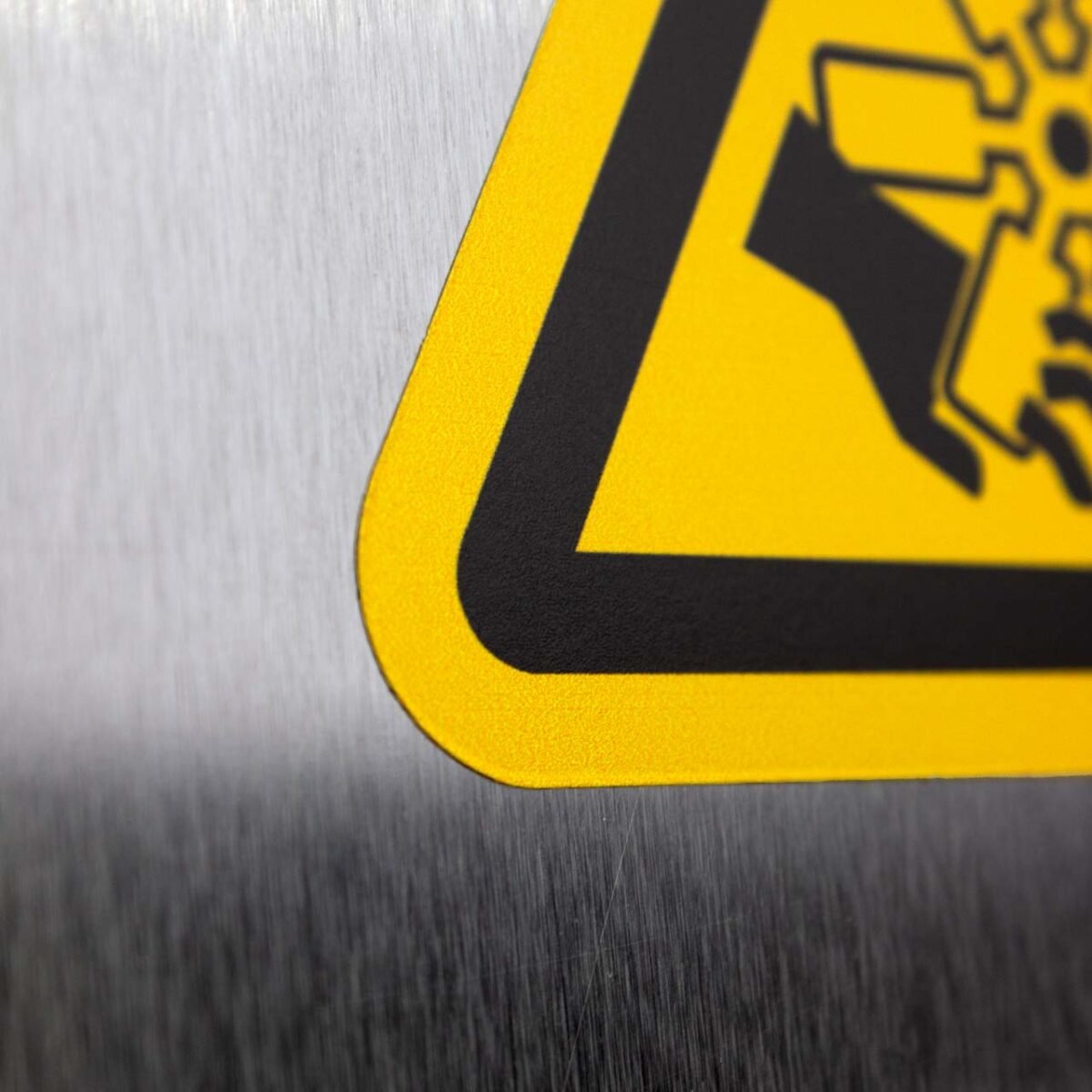 "Moving Blades Hazard" Sign – ANSI/ISO W088