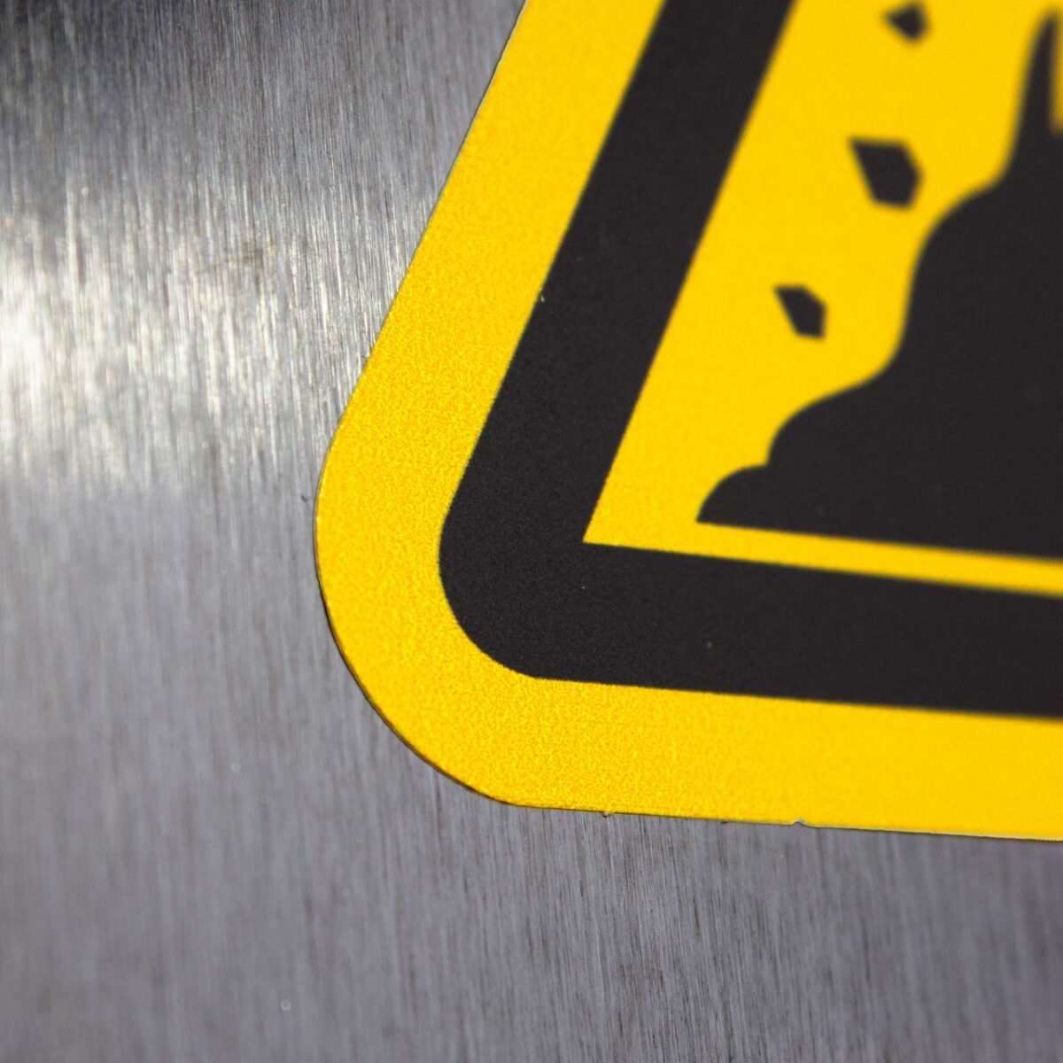 "Active Volcano Hazard" Safety Sign – ANSI/ISO W075