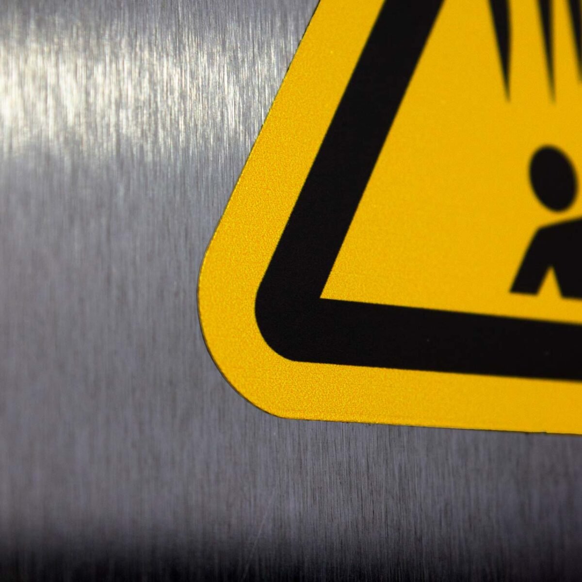 "Quicksand Hazard" Sign – ANSI/ISO W061