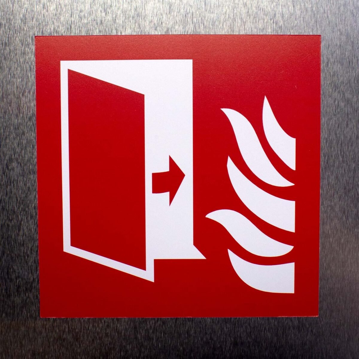 "Fire Protection Door" Sign – ANSI/ISO F007