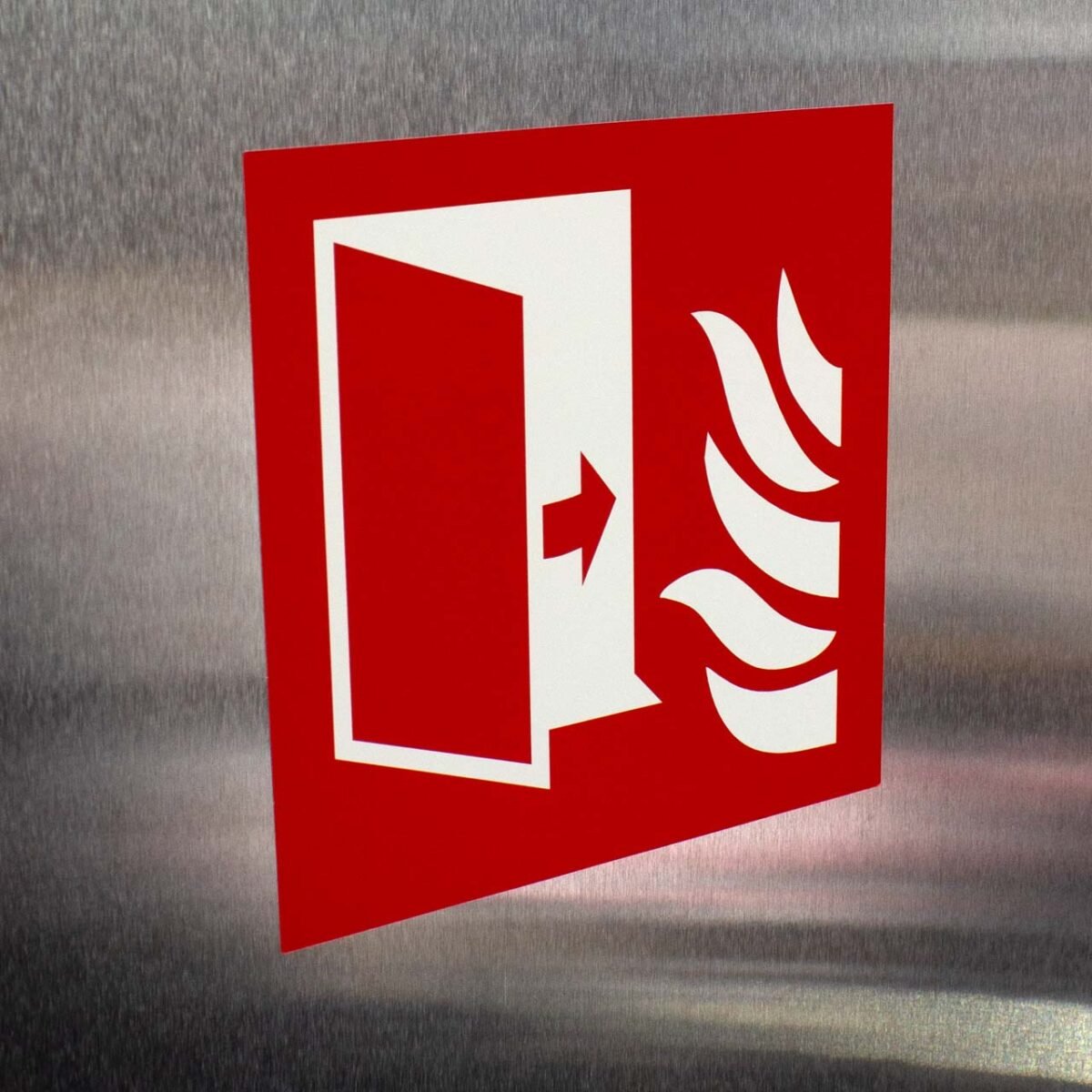 "Fire Protection Door" Sign – ANSI/ISO F007